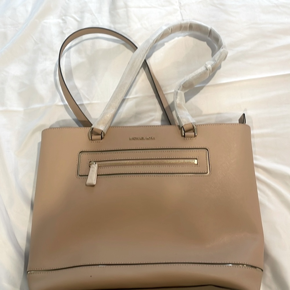 Michael Kors leather tote